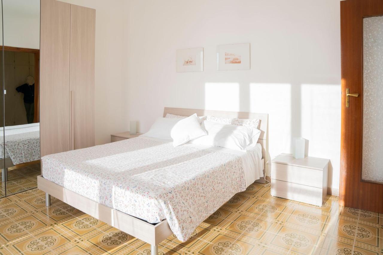 Appartamento 093 - Casa Panorama, Vista Mare E Vista Portofino, 500 Metri Centro Di Chiavari, Posto Auto Gratis Incluso Esterno foto