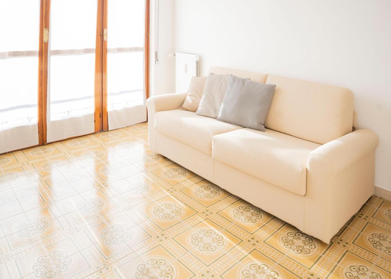 Appartamento 093 - Casa Panorama, Vista Mare E Vista Portofino, 500 Metri Centro Di Chiavari, Posto Auto Gratis Incluso Esterno foto