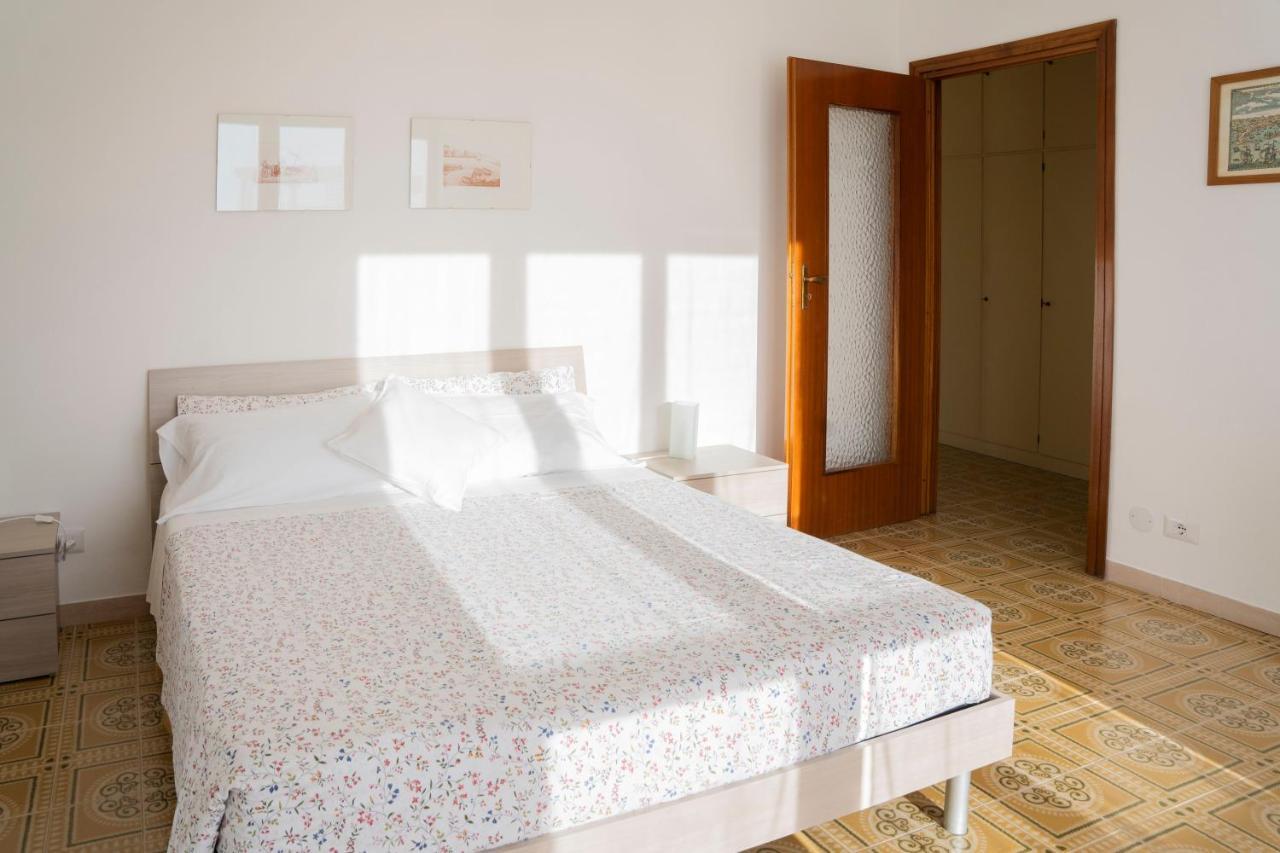 Appartamento 093 - Casa Panorama, Vista Mare E Vista Portofino, 500 Metri Centro Di Chiavari, Posto Auto Gratis Incluso Esterno foto