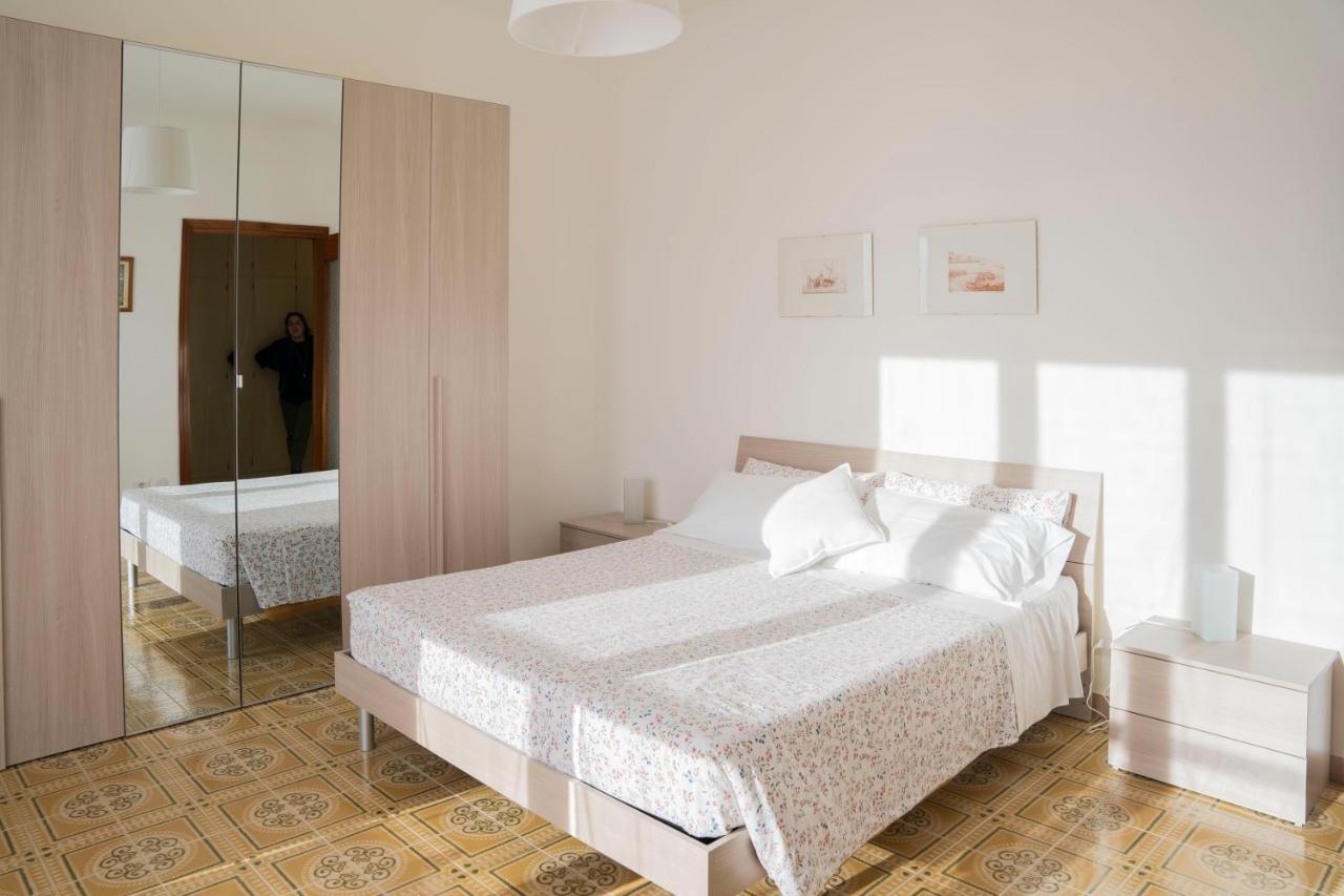 Appartamento 093 - Casa Panorama, Vista Mare E Vista Portofino, 500 Metri Centro Di Chiavari, Posto Auto Gratis Incluso Esterno foto